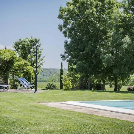 Monteriggioni Suite Holiday home *